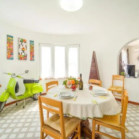 Апартаменты La Conca D'oro